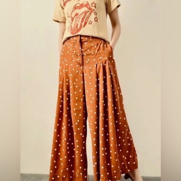 Anthropologie Pants - NWT Anthropologie Isobel Wide Leg Pleated Apollo Dot Pants‎ Brown Tan Small